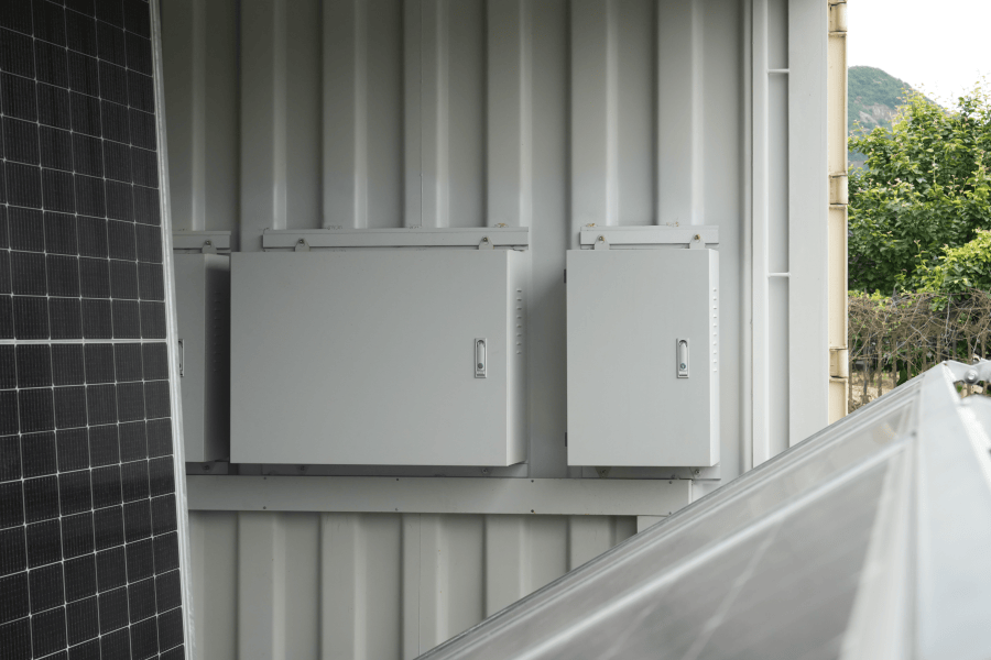 Black Start Capable Pre-integrated PV Containers: The Mining & Remote Power Solution